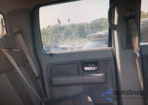 2004 Ford F-150 Xlt from USA, damaged, VIN 1FTRW14W54KC03745